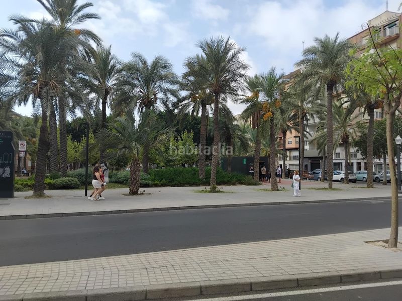 Foto 05f5e56d-a77d-4daf-b5e1-1fe5bf7a18fe. Casa planta baja en Plaza Crevillente - Antiguos Juzgados - El Asilo Elche / Elx