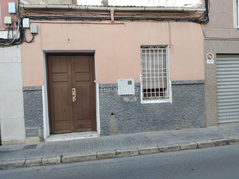Foto ae990adf-7a1f-449e-a367-f4c89d328c8c. Casa planta baja en Plaza Crevillente - Antiguos Juzgados - El Asilo Elche / Elx