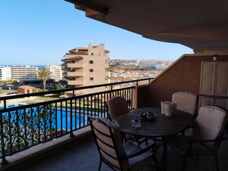 Piccolo appartamento in Los Arenales del Sol. Acogedor apartamento en arenales con gran terraza