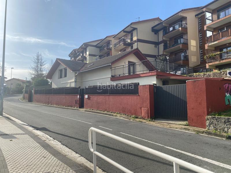 Foto 2e78cd1c-0ff4-42e9-8df9-1d1c28caa442. Xalet amb aparcament a Antiguo Donostia - San Sebastián