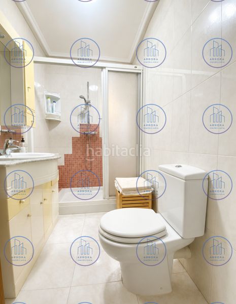 Foto 073491f2-94fb-474c-a99a-c616316cec77. Pis amb calefacció aparcament a Eibar
