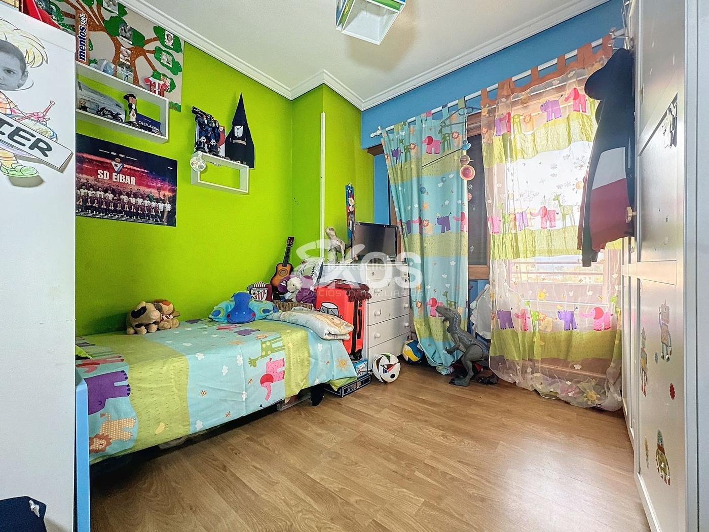 Piso en venta en San Andrs, 3 dormitorios. Arrasate o Mondragn