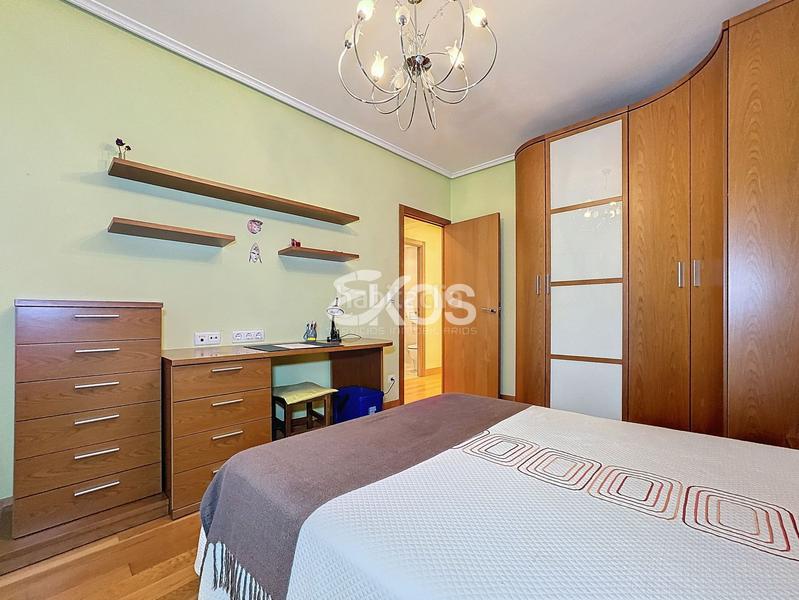 Foto f4957d02-b861-4100-b56c-863aee43f19a. Piso  en venta en centro, 3 dormitorios. en Aretxabaleta