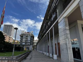 Autoparkplatz in Arrasate o Mondragón. Garaje en venta en centro.