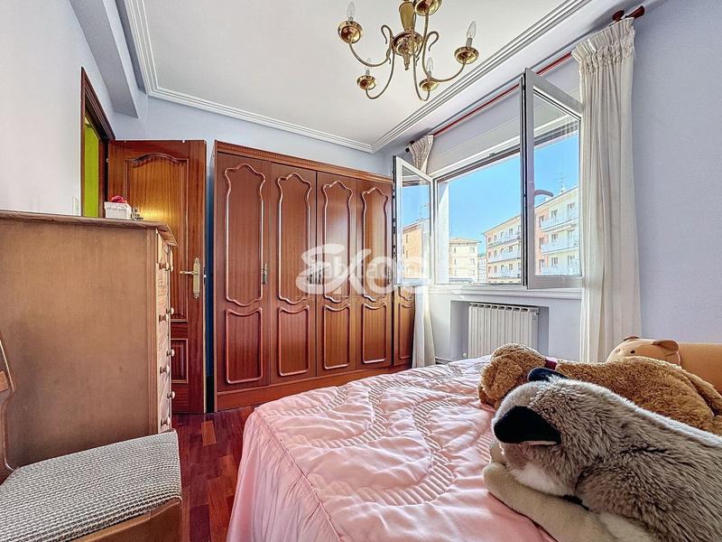 Foto 74b264fb-a987-4678-a390-dddf47c740ff. Pis amb calefacció aparcament a Aretxabaleta