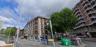 Autoparkplatz in Arrasate o Mondragón. Garaje en venta en centro.