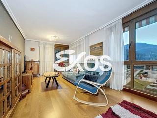 Mas à Arrasate o Mondragón. Pazo en venta en uribarri, 3 dormitorios.
