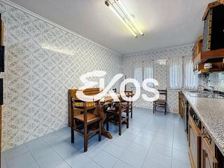 Etagenwohnung in Arrasate o Mondragón. Piso en venta en santa marina, 3 dormitorios.