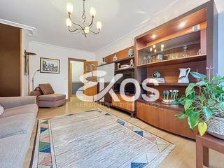 Etagenwohnung in Eskoriatza. Piso en venta en centro, 4 dormitorios.
