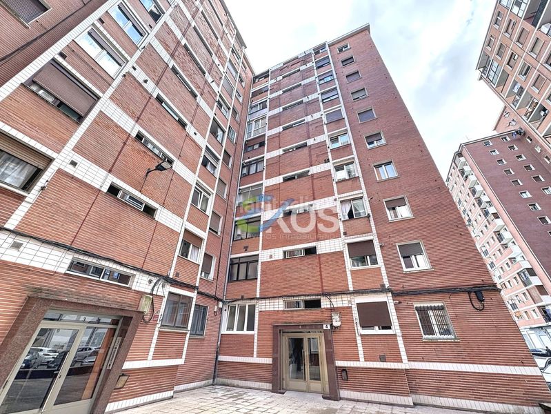Foto 4d1c1e20-6dab-468c-a857-208021693797. Pis a Santutxu-Basarrate Bilbao