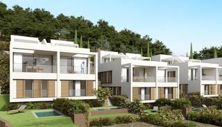 Casa adossada a Begur. Nueva promocin de 12 casas en el centro de begur con piscina pr