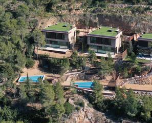 Xalet a Sa Riera-Sa Fontansa. Villa en venta con piscina en sa riera