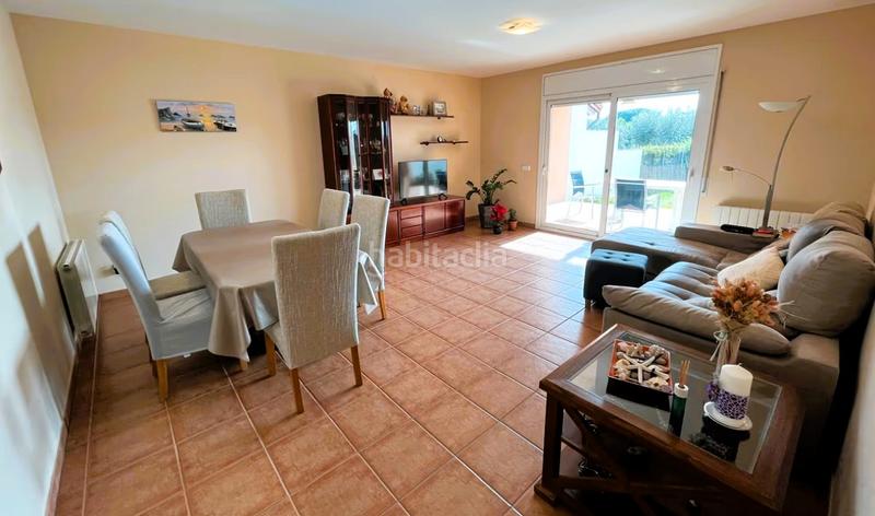 Foto fc5a9fe7-82de-4758-b94d-310fe9c3723d. Casa adossada amb xemeneia calefacció aparcament a Palafrugell