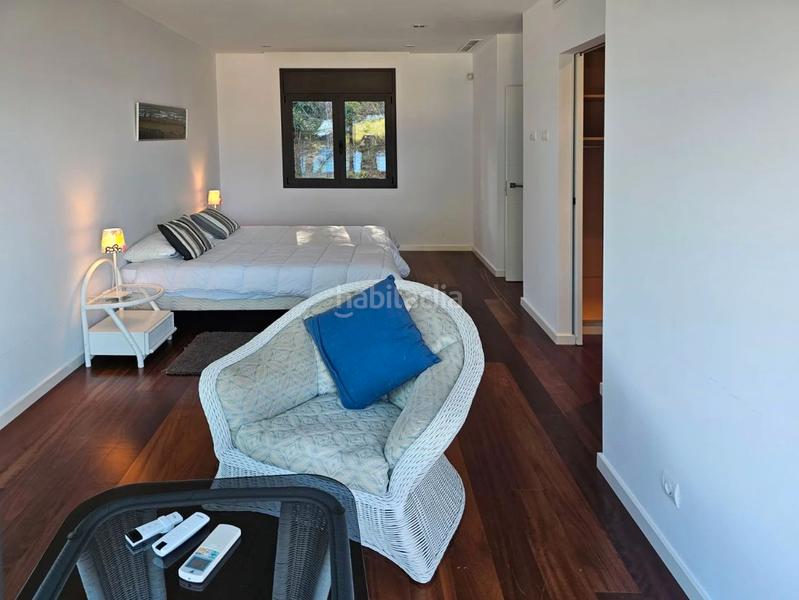 Foto 1f3cc368-a8bc-45ca-8835-9725a69d9cd1. Xalet amb xemeneia calefacció aparcament piscina a Begur