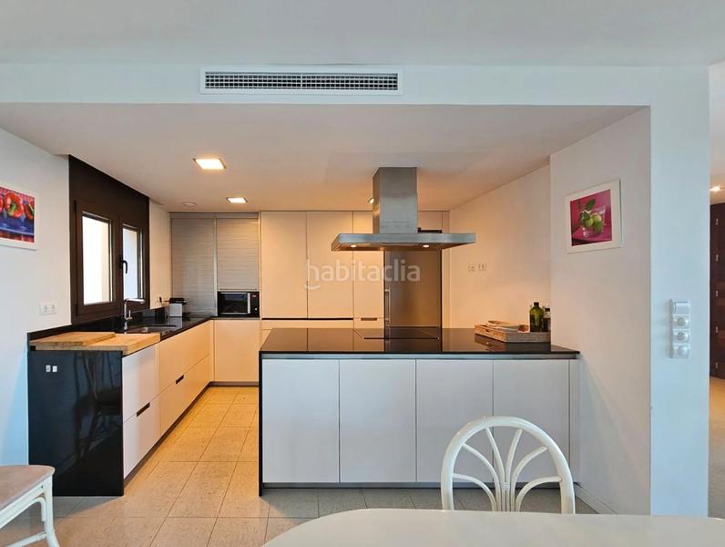 Foto 554e2624-9ad6-4286-8da9-ef6e5a98e4fa. Xalet amb xemeneia calefacció aparcament piscina a Begur