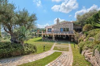 Xalet a Fornells-Aiguablava. Magnfica villa en venta con vistas panormicas excepcionales a