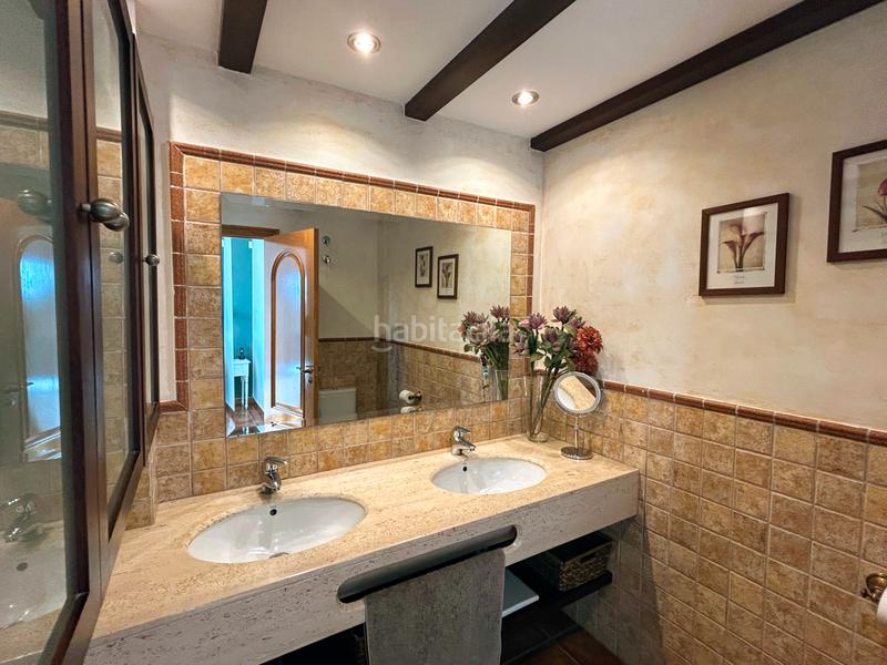 Foto 8e7587c3-1f68-4a54-90f5-ea048bb05e44. Casa adossada amb xemeneia calefacció aparcament piscina a Palafrugell