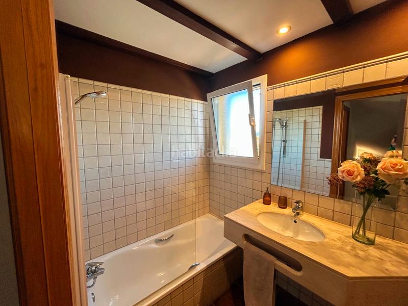 Foto a1882a34-6c61-4fca-983d-88cec85094db. Casa adossada amb xemeneia calefacció aparcament piscina a Palafrugell