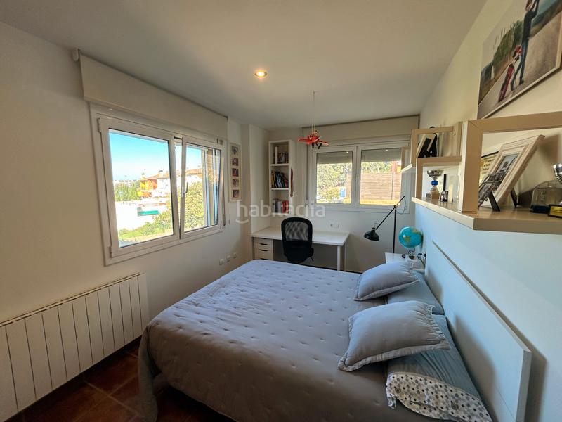 Foto b98f2c58-c5bb-4d78-bb78-e3b51e4787f6. Casa adossada amb xemeneia calefacció aparcament piscina a Palafrugell