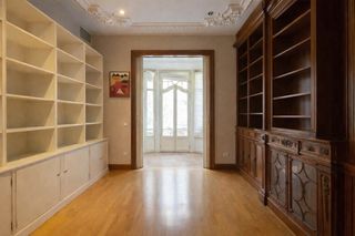 Pis a Dreta de l´Eixample. Joya única en el quadrat d'or