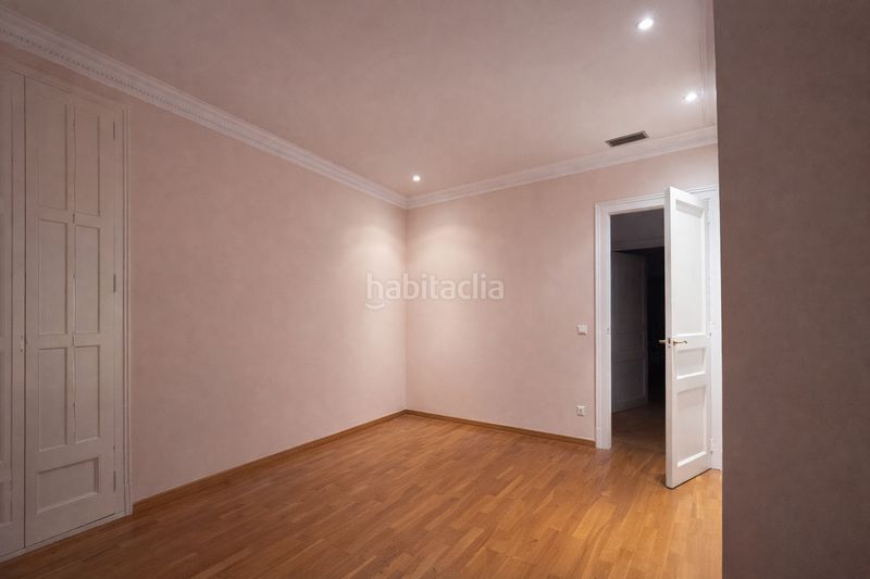 Foto de9e2bf0-4490-4fa8-ae41-91e0c39f427b. Pis amb calefacció a Dreta de l´Eixample Barcelona