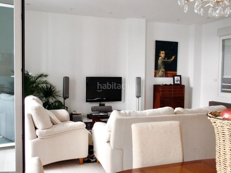 Foto f1a55f53-23e0-41e8-873c-2dd7f533239d. Etagenwohnung mit heizung parking in Gran Via Logroño