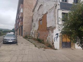 Terreny residencial a Calle san jerónimo hermosilla 32. Terreno para invertir