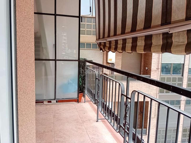 Foto 8713a9ed-4821-4f52-8953-09a433f5cc46. Rent flat with heating in Gran Via Logroño