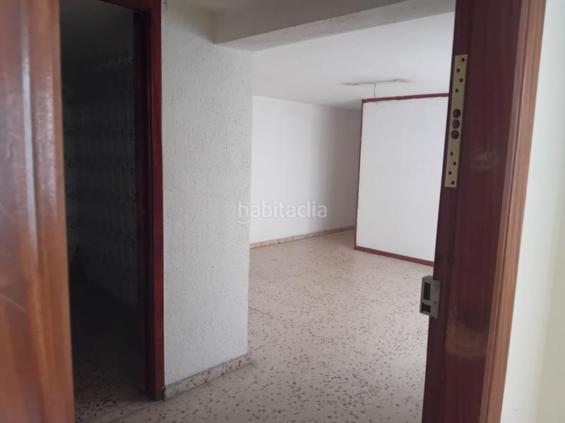 Foto 5183d391-cc6a-487c-b20d-5521bc9ebe2c. Oficina  diáfana con doble orientación tu espacio de trabajo o negocio ideal! en Logroño