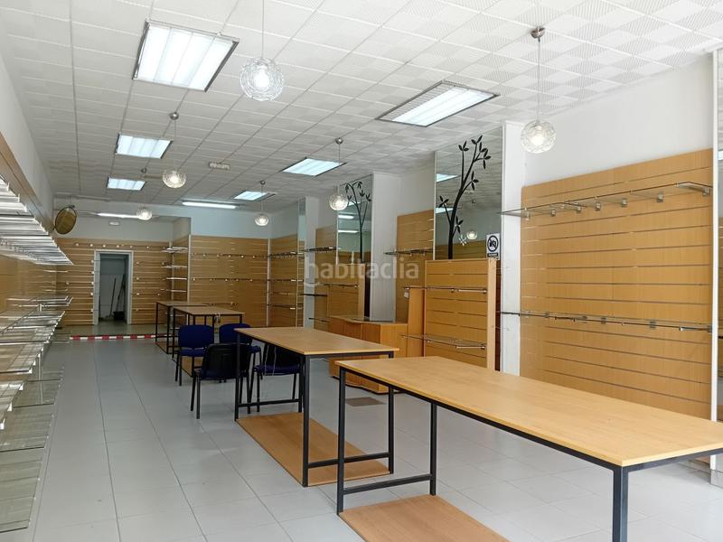 Foto 6f2cd968-de4c-413a-9431-f85ec2e103af. Alquiler local comercial increíble local en la mejor zona comercial ! en Logroño