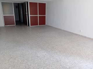 Bureau  Calle samalar. Oficina diáfana de 40 m