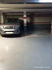 Rent Car parking in Avenida del moncalvillo 3-11. Buen acceso! entrada por calle panzares.