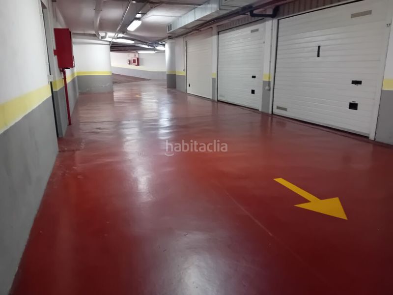 Foto 3807c2e3-4a3a-48b8-91af-8462e2d6ea43. Apartament amb calefacció aparcament piscina a Los Lirios Logroño