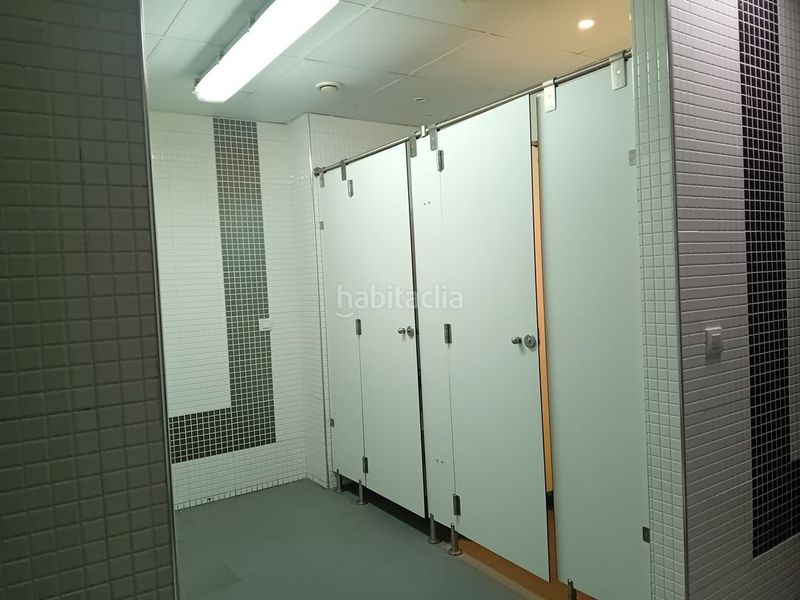 Foto 8ad2ddf1-a685-4cd1-9ce6-af03185e2b25. Apartament amb calefacció aparcament piscina a Los Lirios Logroño