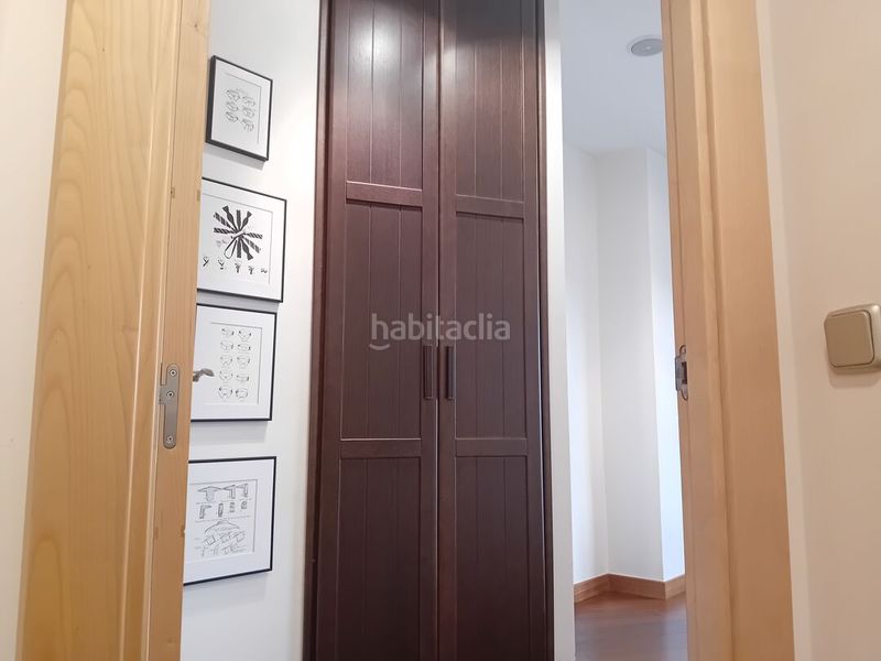 Foto b20b9b3f-fe7f-4ea7-8561-e070a018e05e. Apartament amb calefacció aparcament piscina a Los Lirios Logroño