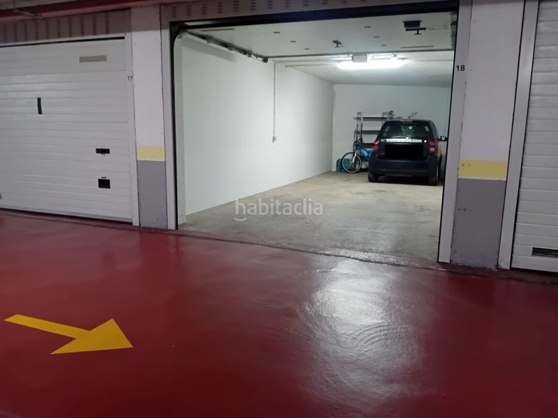 Foto c1bf1663-7379-4241-a769-e09bff56f8ba. Apartament amb calefacció aparcament piscina a Los Lirios Logroño