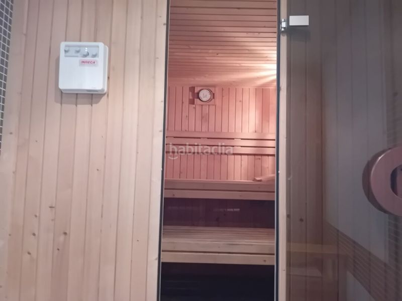 Foto e5a6bac5-db15-4b34-a6c9-bf4e5b5f9641. Apartament amb calefacció aparcament piscina a Los Lirios Logroño