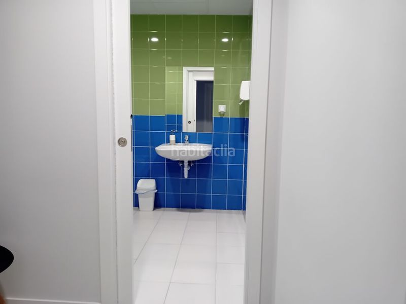Foto f2b2d38a-b223-48f1-8d13-878a92bfd7af. Local comercial a San Adrián Logroño