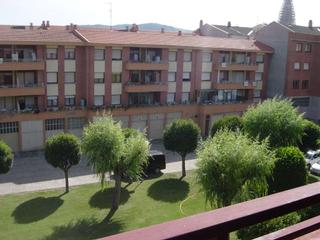 Pis  Plaza de la constitución. Piso para entrar a vivir