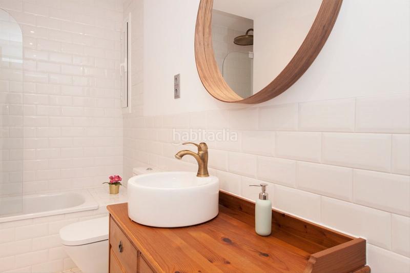 Foto 09682706-80e6-4215-877b-23c27b0c184d. Rent apartment with heating parking in La Pineda Castelldefels