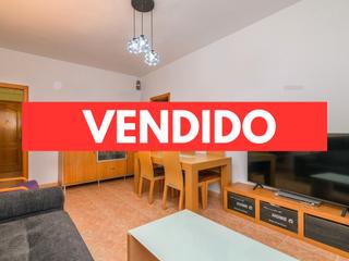 Appartement  Carrer de l'esglsia. El pan nuestro de cada da