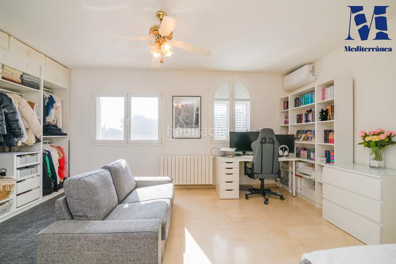 Foto 15e01da1-2818-4638-963d-dea33043c47e. Semi detached house with heating parking in Can Bou Castelldefels