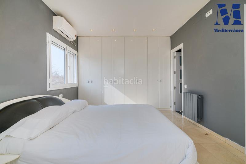 Foto 37105df3-cc70-4d03-a50c-b7ac99dbcfa6. Semi detached house with heating parking in Can Bou Castelldefels