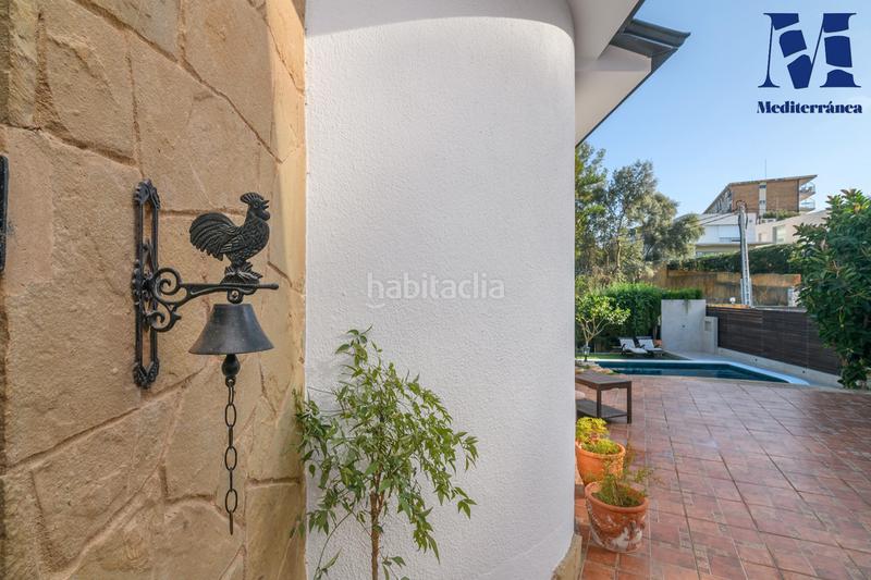 Foto 2fdc09e7-ab1d-46b0-9a2d-dcc61be4fcd1. Miete chalet in passeig parc forestal 3 in Bellamar Castelldefels