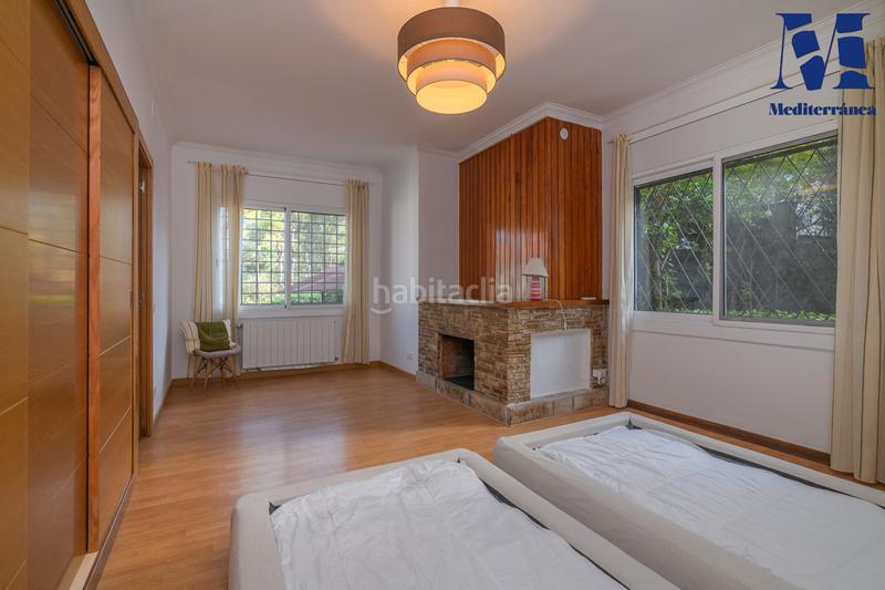 Foto 6711fe55-1acd-47ab-b7c4-86c01cf36301. Miete chalet in passeig parc forestal 3 in Bellamar Castelldefels