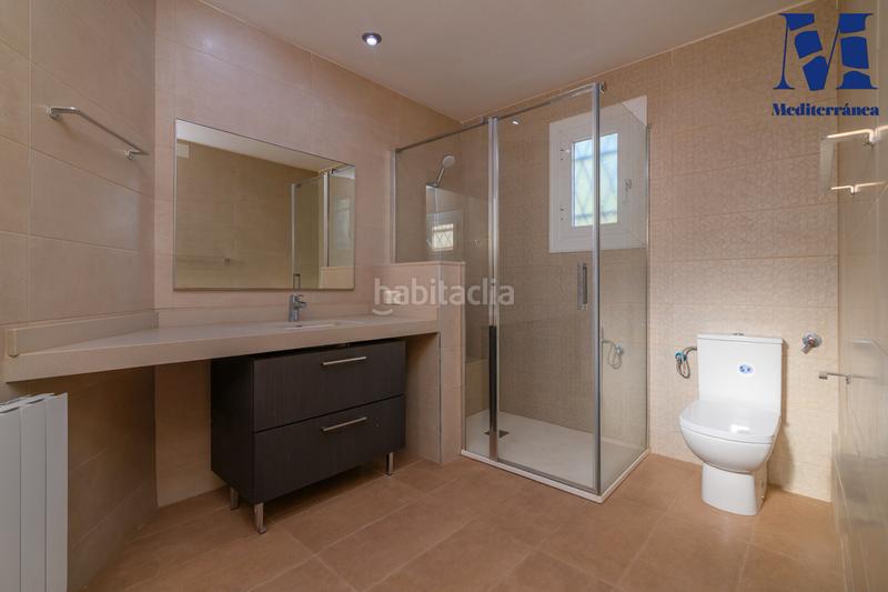 Foto 8a3f028c-93e5-43eb-af76-3abc9107f07c. Miete chalet in passeig parc forestal 3 in Bellamar Castelldefels