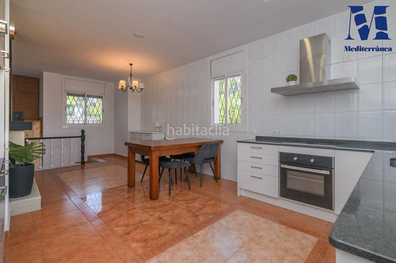 Foto 9acb2a5a-a856-4189-944a-b9008d822aae. Miete chalet in passeig parc forestal 3 in Bellamar Castelldefels