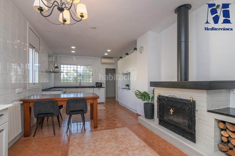 Foto 9e734212-b9cc-4459-882e-c6356da4dba3. Miete chalet in passeig parc forestal 3 in Bellamar Castelldefels