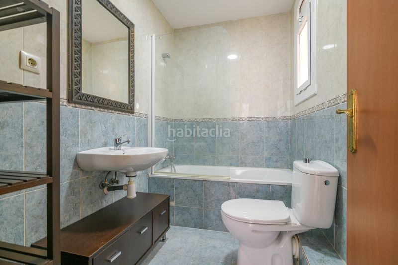 Foto 44fe1ad1-ddaf-487d-93c9-1b9a358d0bae. Pis a Sants Barcelona