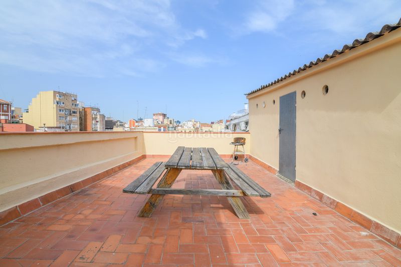 Foto f705c8bc-f65d-497b-a04b-3eb826aaaebe. Pis a Sants Barcelona